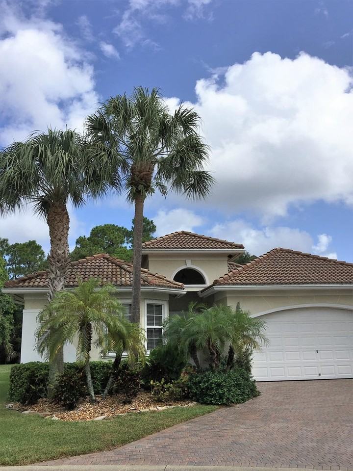 8625 Plum Cay - Photo 2 of 11