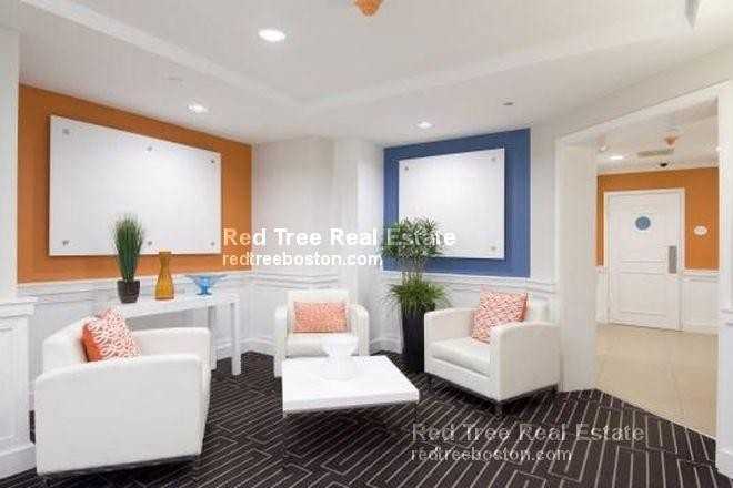 1440 Beacon St #214 - Photo 7 of 15