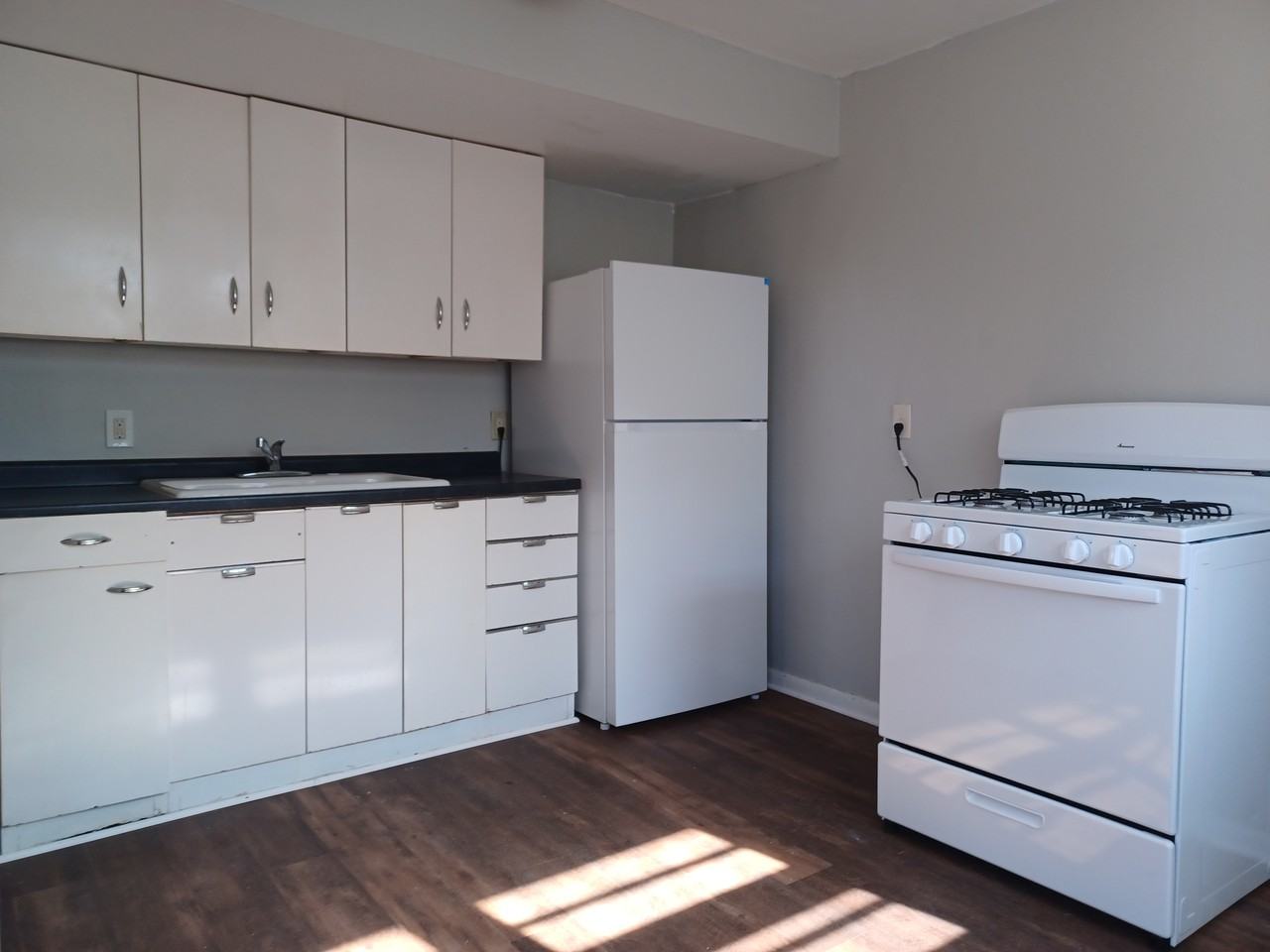 3515 Minnesota St - Photo 3 of 10