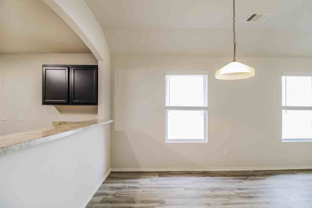 3626 Job Dr - Photo 2 of 9