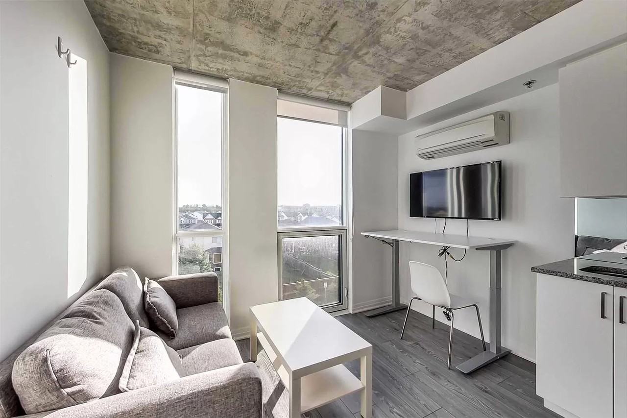 1900 Simcoe Street North #444 - Photo 4 of 32