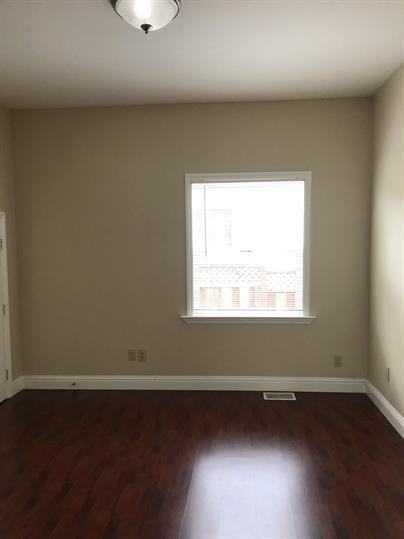 873 Apgar St - Photo 3 of 19