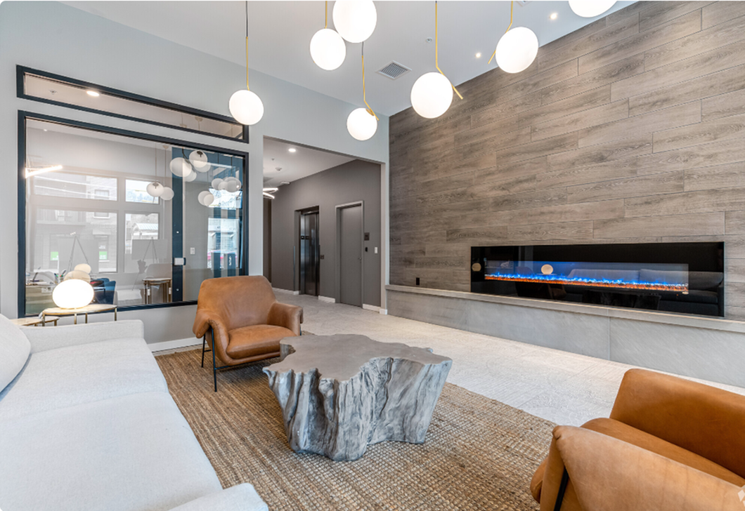 41 West - Photo 2 of 26