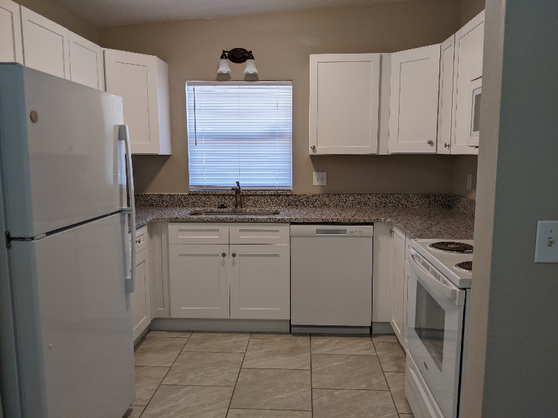 210 Murry Dr - Photo 3 of 14