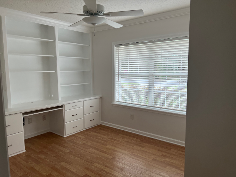 203 Canal Blvd - Photo 2 of 13