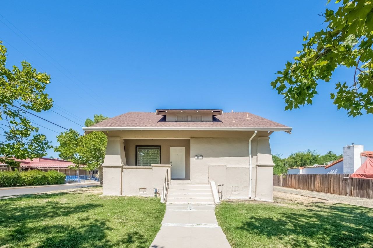 464 S Front St - Photo 2 of 19