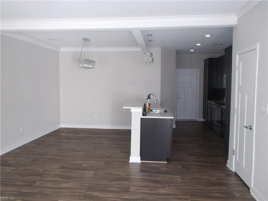 1307 Tides Edge Ct - Photo 3 of 28