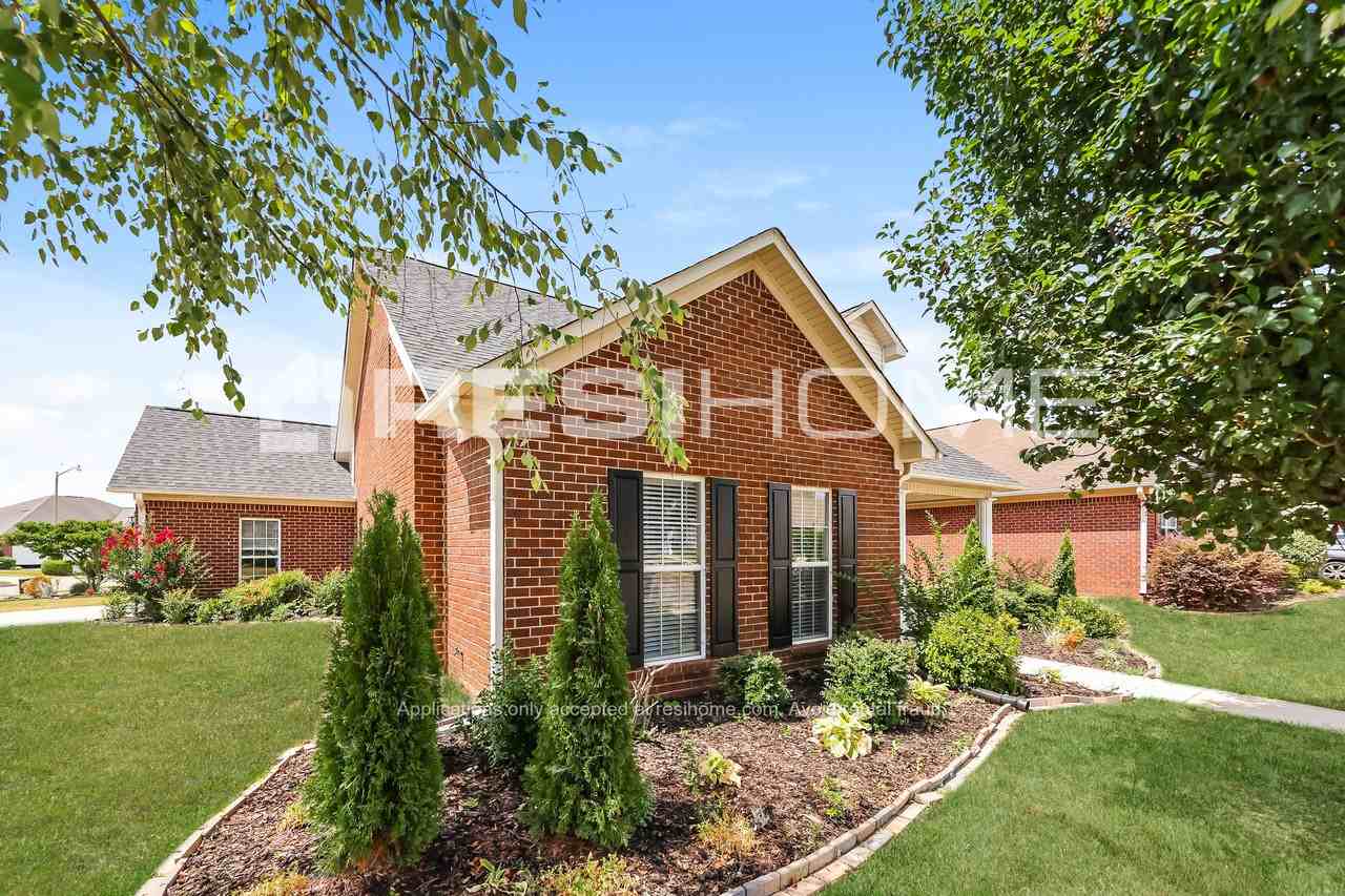 5200 Frankford Dr Se - Photo 3 of 23