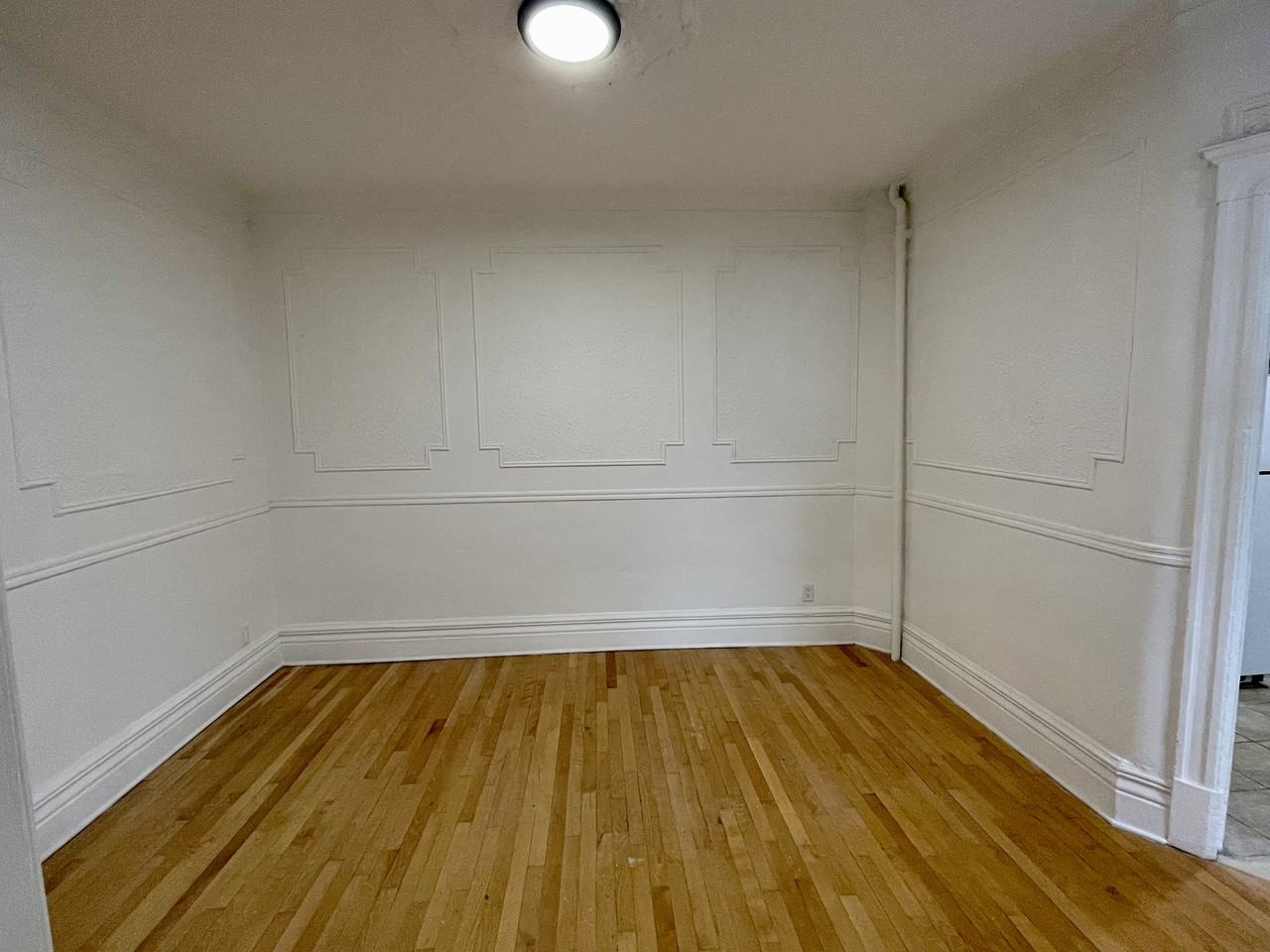 84 Rue Bagg - Photo 4 of 19