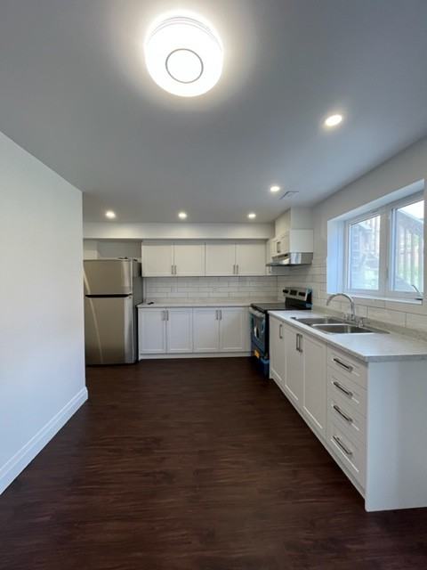 2020 Innisfil Beach Road - Photo 3 of 10