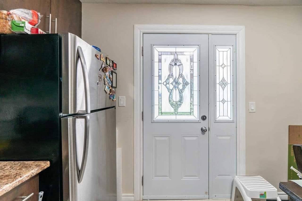 52 Nuttall Street - Photo 3 of 6