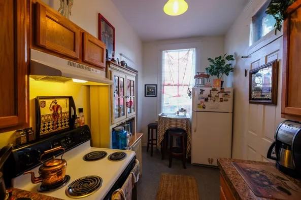 4321 Burgundy - Photo 6 of 17