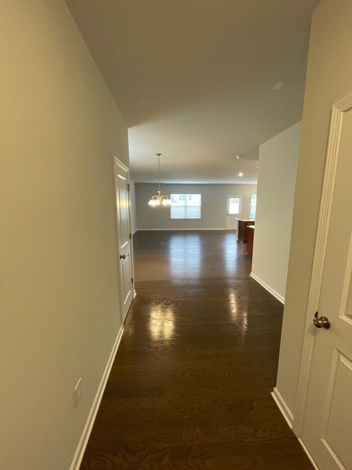 360 Paulownia Cir - Photo 3 of 6