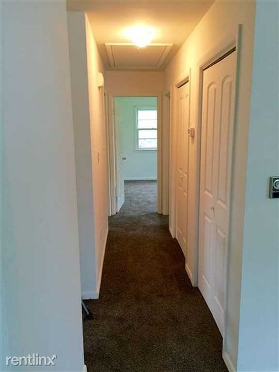 1405 Arbutus Drive #1 - Photo 5 of 16