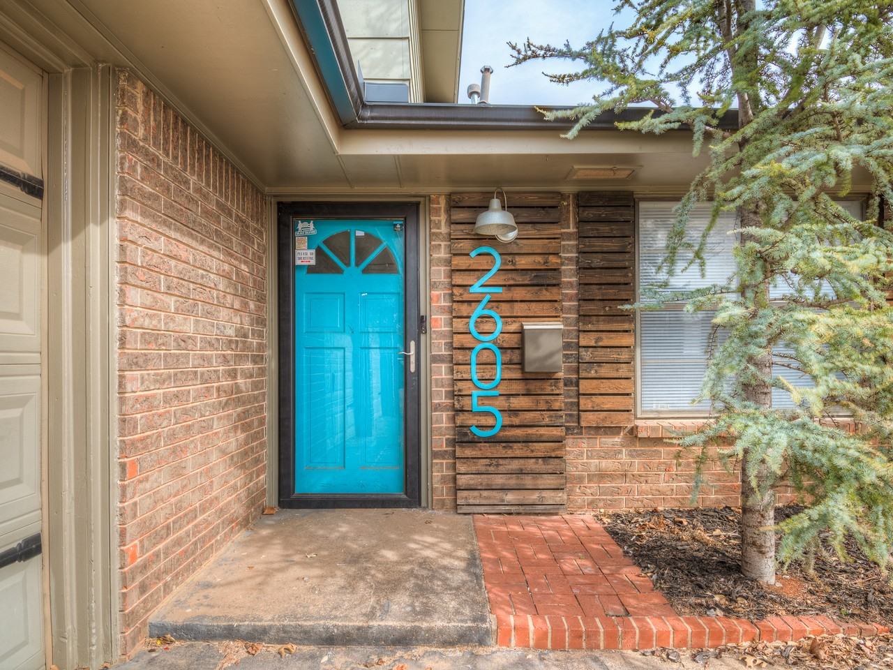 2605 Nw 113th St #1 - Photo 3 of 48