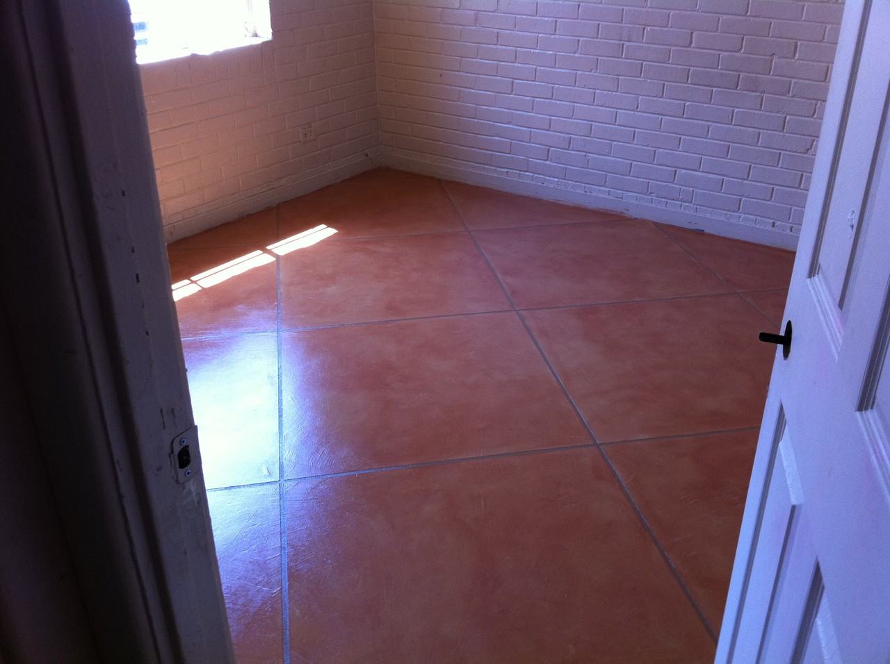 1321 E 9th St #1321 - Photo 7 of 11