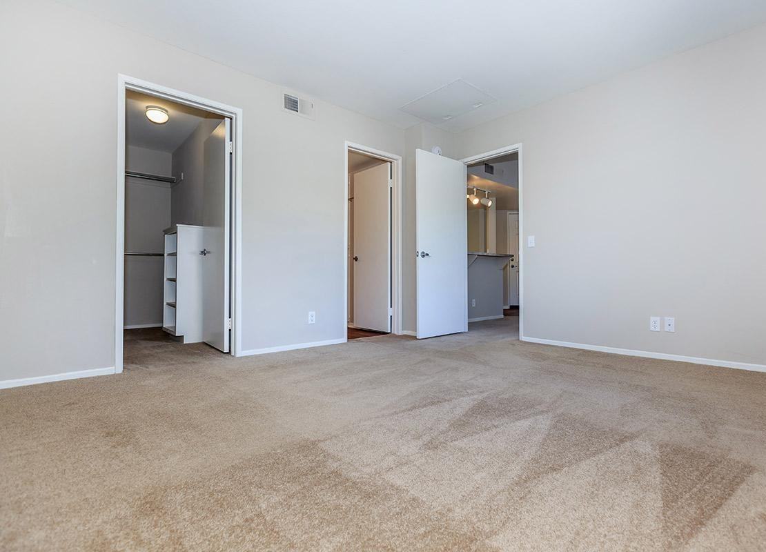 28520 Wood Canyon Dr - Photo 4 of 11