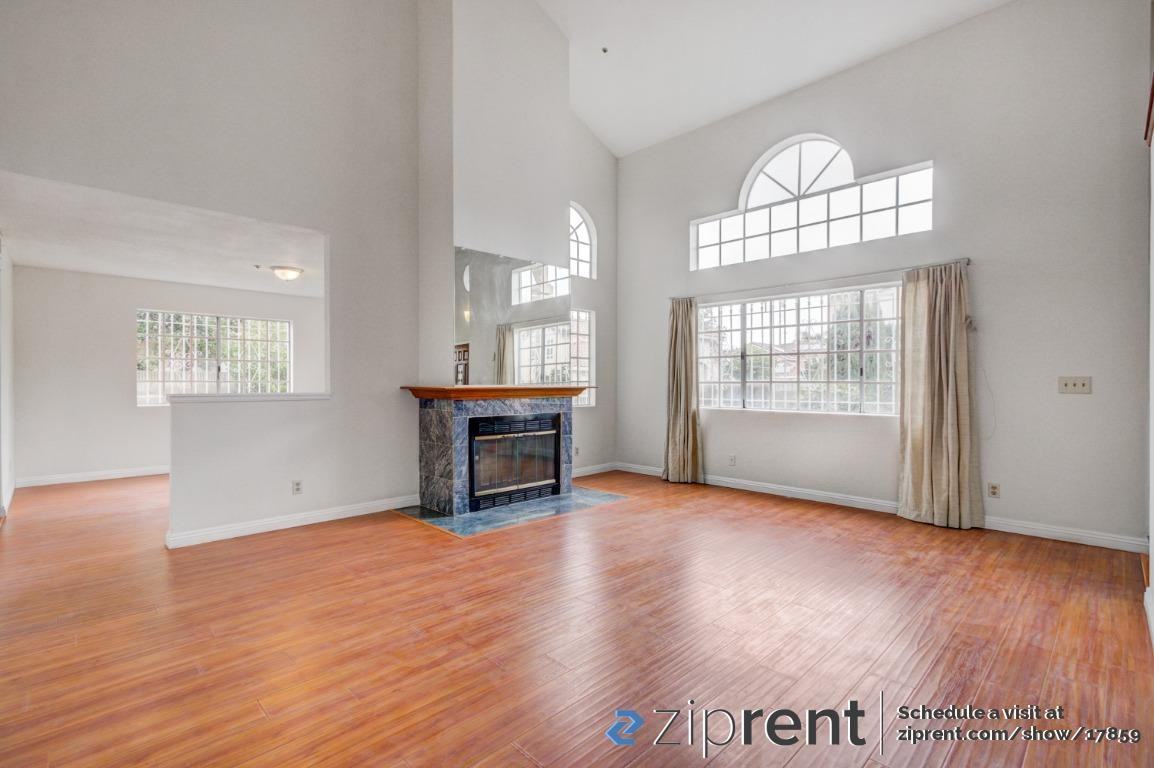 5247 Hammill Rd - Photo 2 of 24