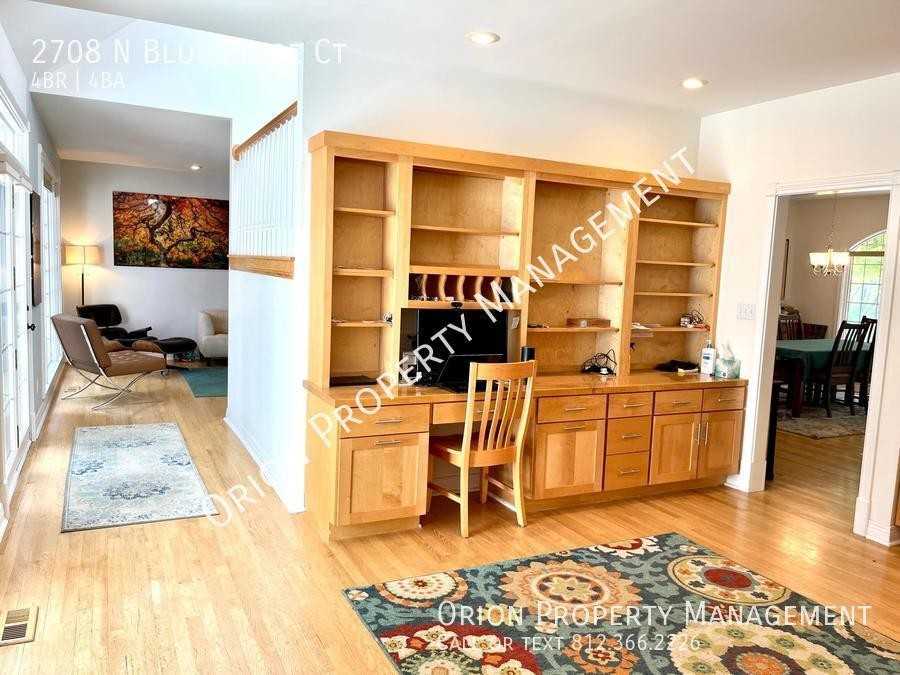 2708 N Blue Ridge Ct - Photo 3 of 30