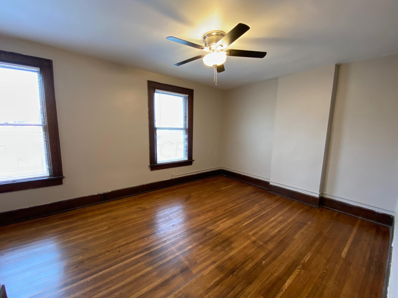 301 E 19th Ave - Photo 4 of 9