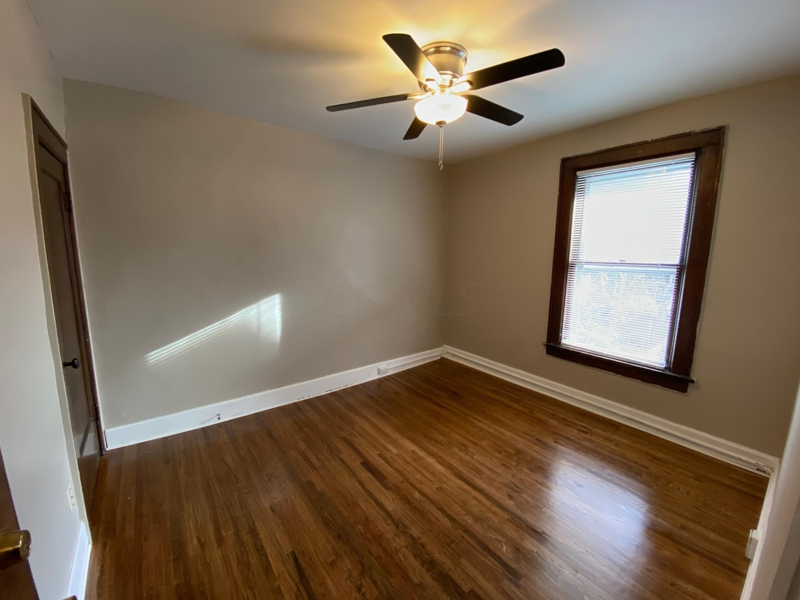 301 E 19th Ave - Photo 6 of 9