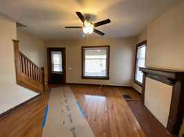 featured image of 295 E 19th Ave