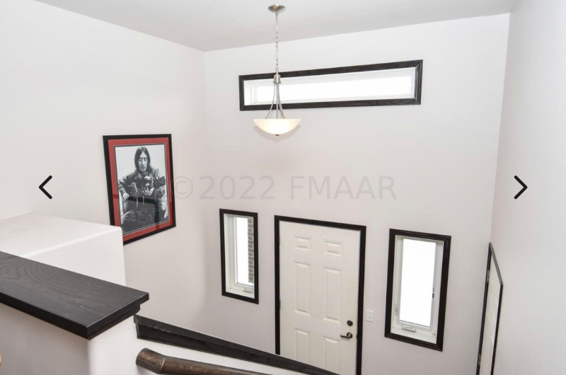 1310 12th St W - Photo 2 of 20