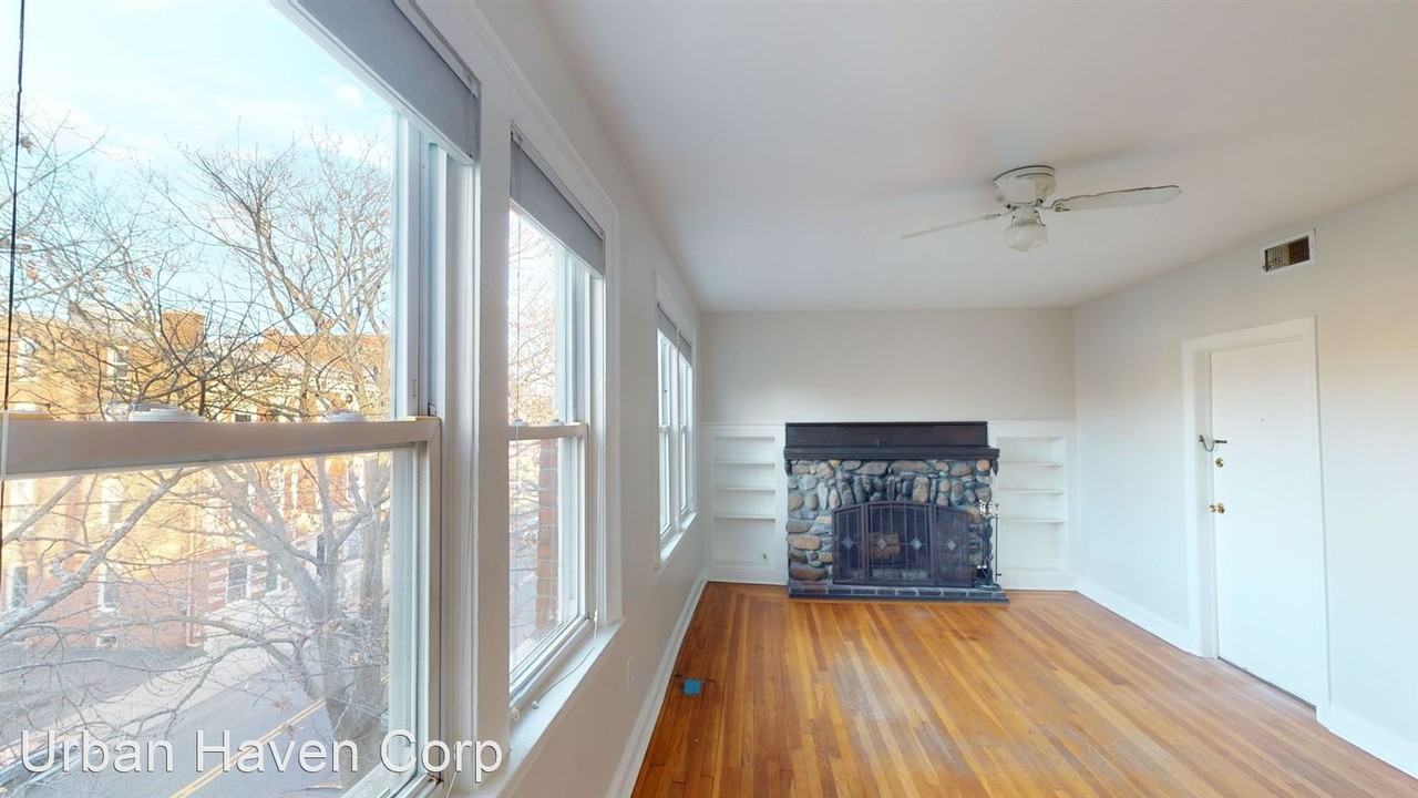 542 Chapel Street - Photo 2 of 20