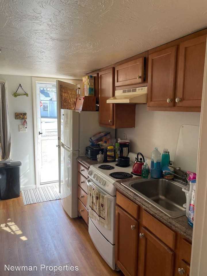 Main Street - Photo 2 of 14