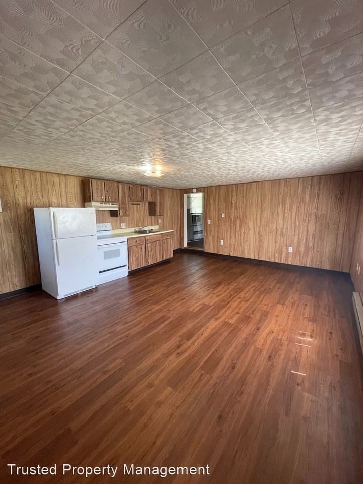 233 W Euclid Street - Photo 2 of 5