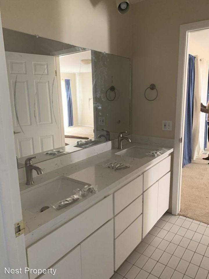 108 Pope St - Photo 3 of 9