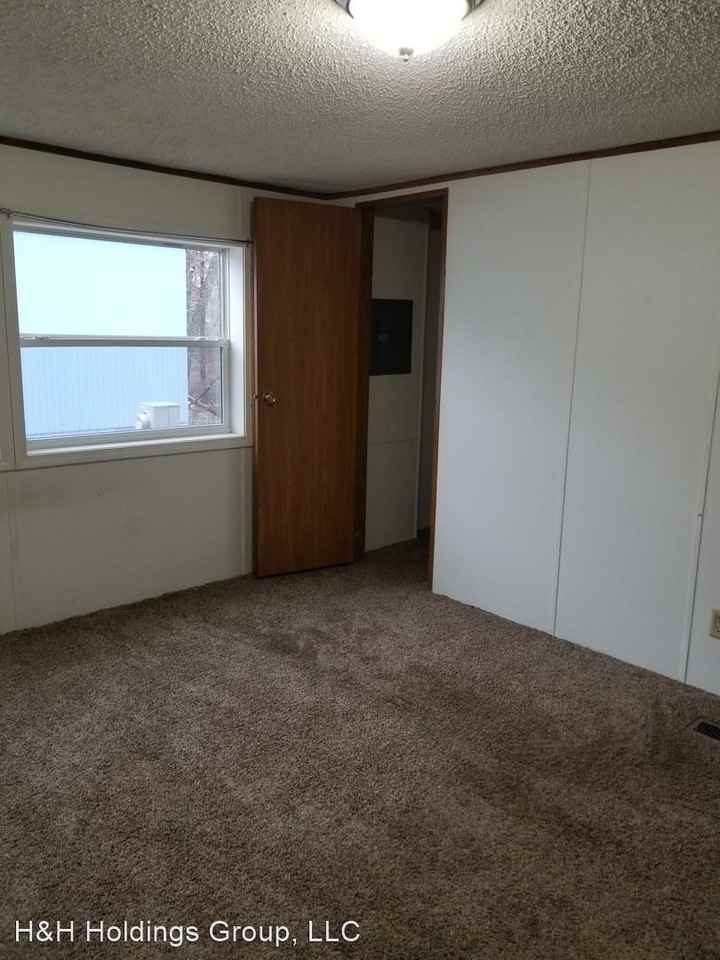 610 Wilhorn Rd. - Photo 3 of 13