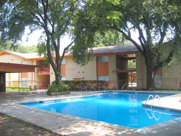 Telstar Apartments 510 Westmount Ave, Dallas, TX 75211 Zumper