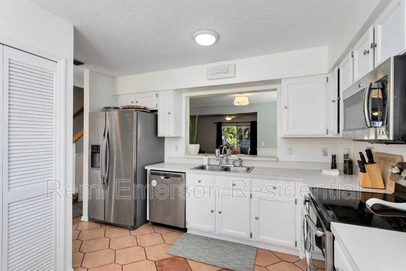4258 E Weeping Willow Cir - Photo 4 of 23