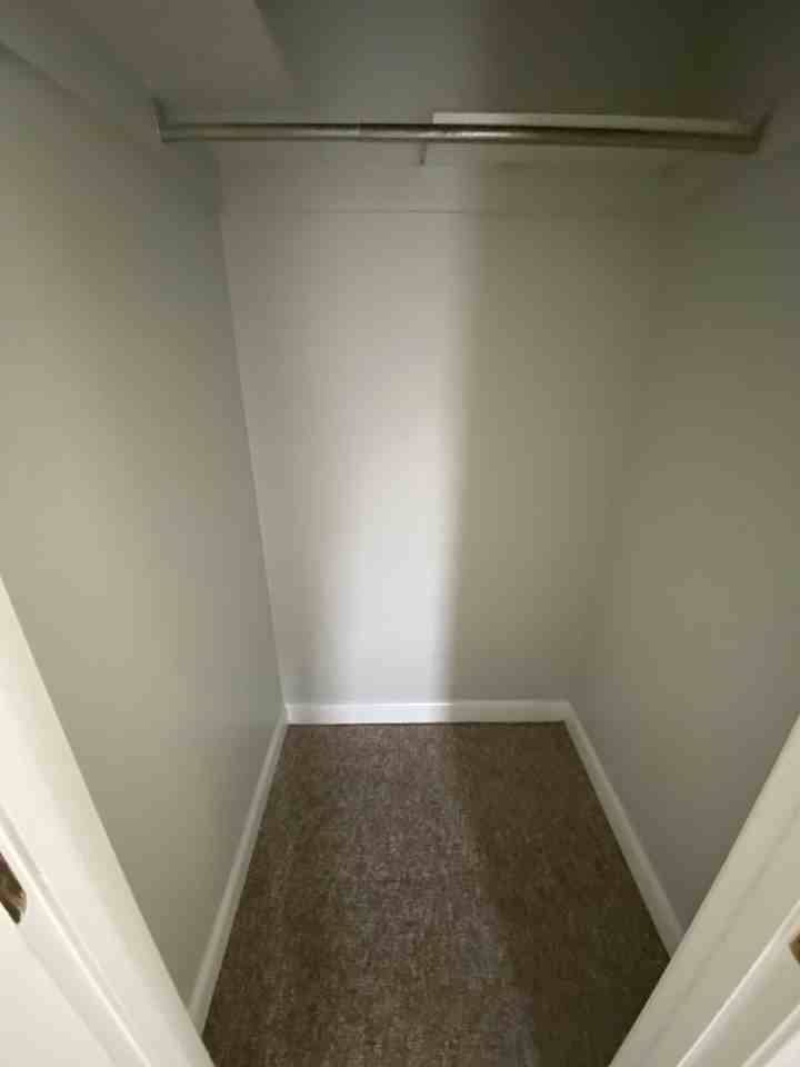 302 Newbury St #14 - Photo 4 of 4