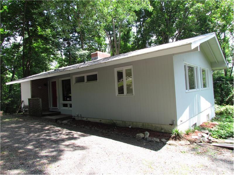 21 Hidden Hill Rd - Photo 2 of 14