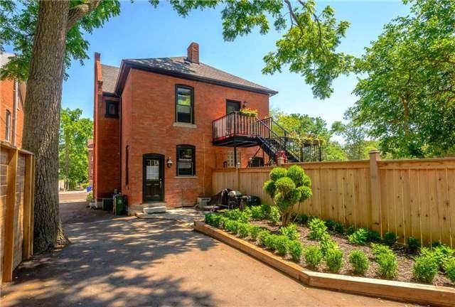 32 Main Street - Photo 2 of 14