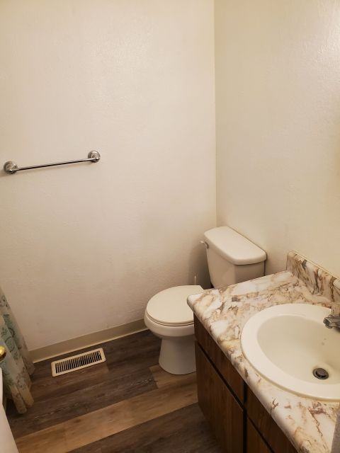 311 Monroe St - Photo 5 of 7