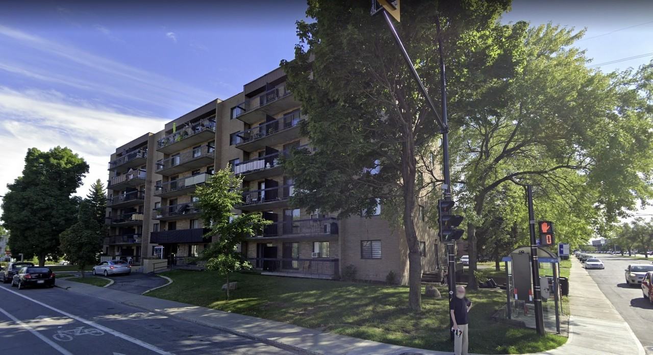 6700 Roseraies Anjou Apartments 6700 Boulevard des Roseraies