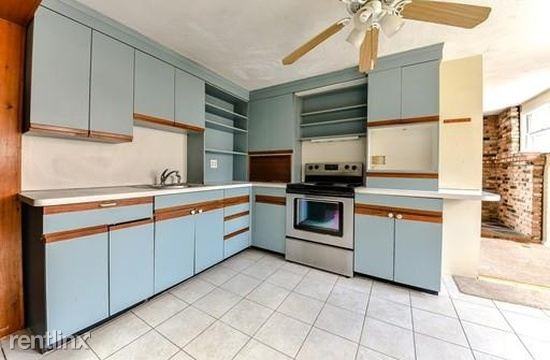 26 Rondeau Rd - Photo 2 of 7