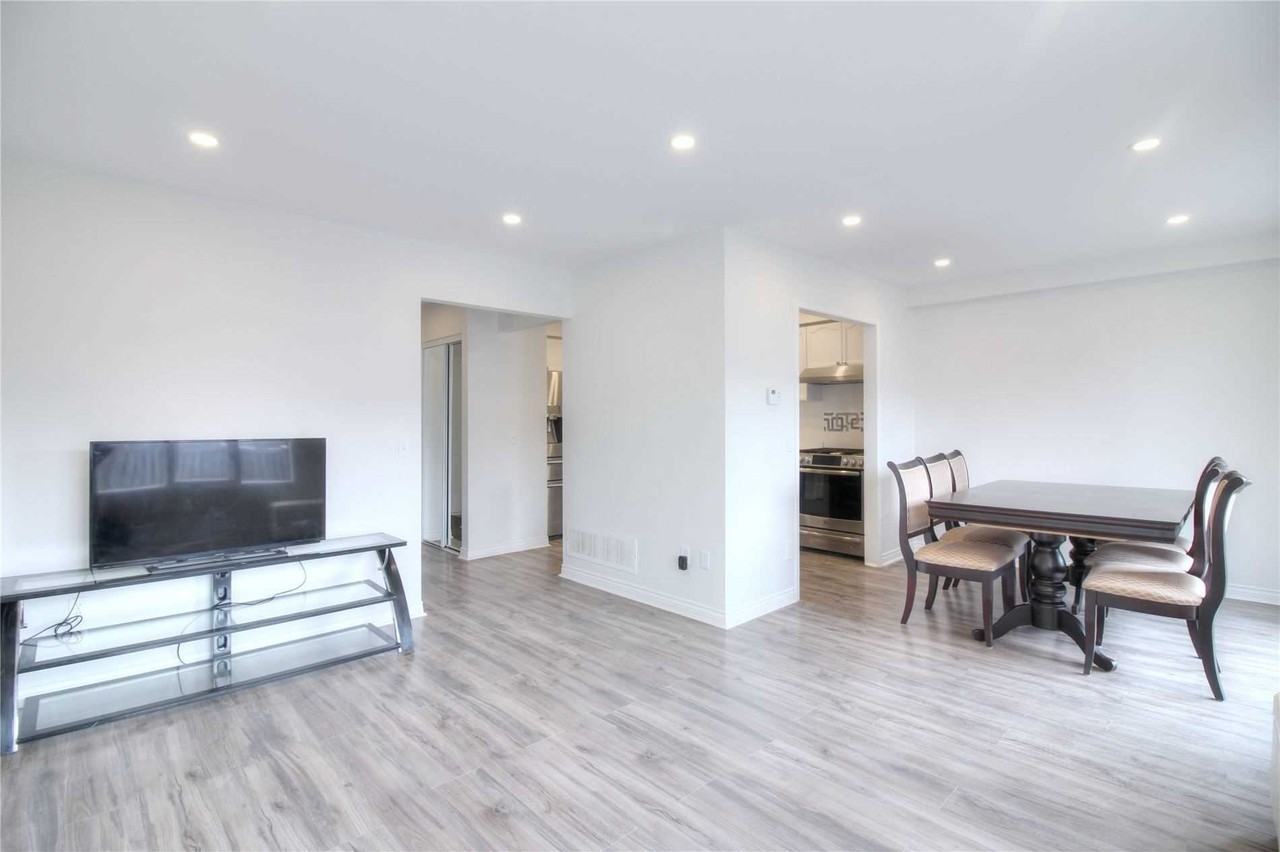 2452 New Wood Drive ## - Photo 3 of 6