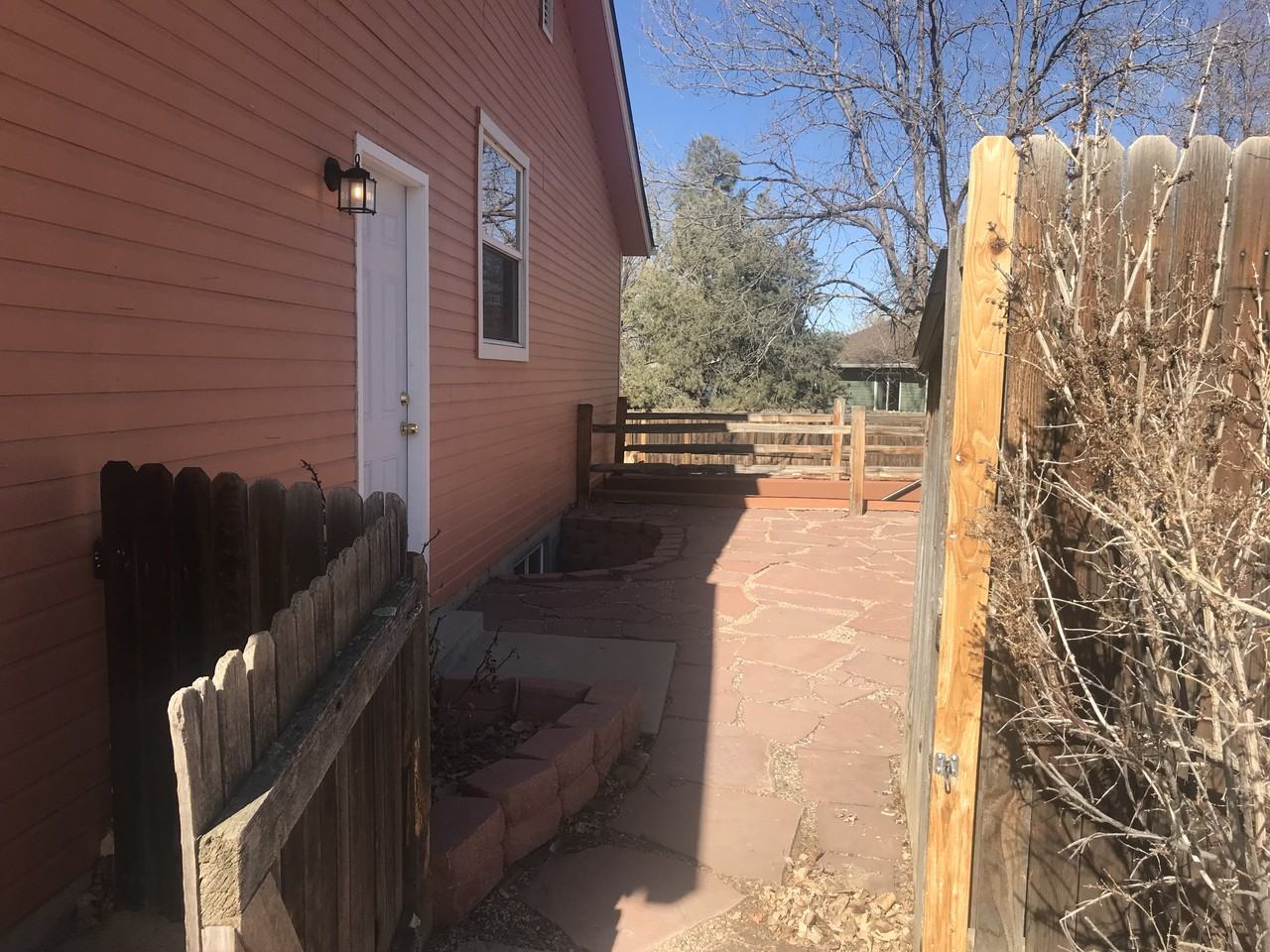 415 Lilac Court - Photo 3 of 19