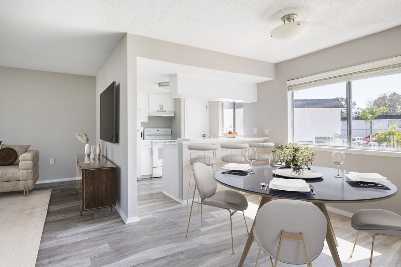 The River Pointe Apartments - Photo 4 of 180