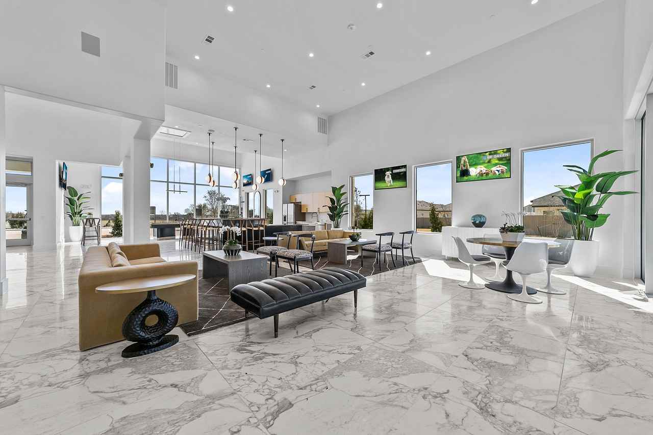 Luxe of McKinney - Photo 6 of 50