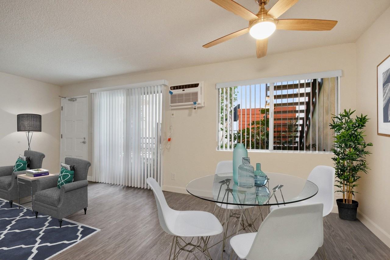 3749 McLaughlin Ave. - Photo 6 of 31