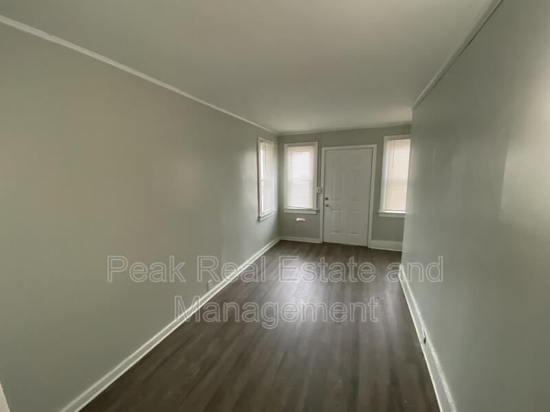 1154 Prospect Ave Se - Photo 2 of 16