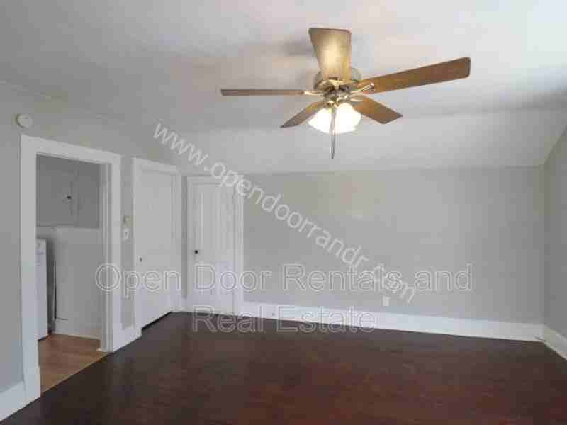 334 1/2 W 9th St - Photo 2 of 16