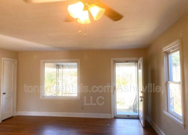 30 Jeffress Ave - Photo 3 of 16