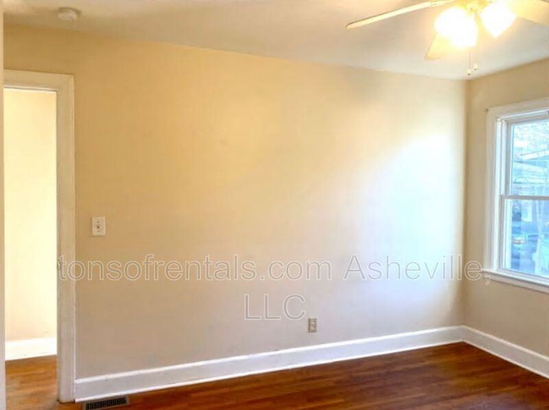 30 Jeffress Ave - Photo 5 of 16