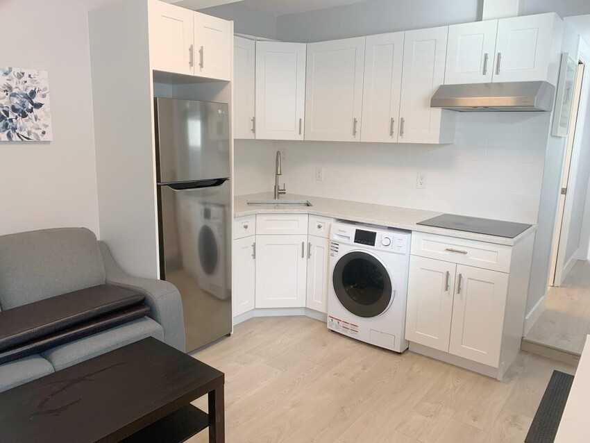 10675 Canso Crescent - Photo 2 of 13